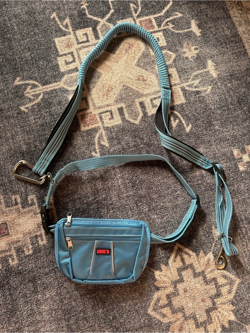 KONG Comfort+ Reflective Hands-Free Bungee Dog Leash with Removable Pouch